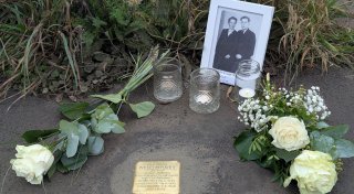 Stolperstein nach Glasfaserarbeiten in Löhne verschwunden - jetzt gibt es Ersatz