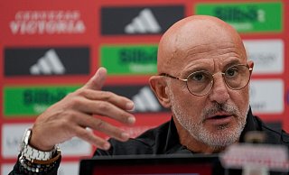 Luis de la Fuente und seine Spanier treffen am Abend auf Frankreich. - Darko Vojinovic/AP Luis de la Fuente und seine Spanier treffen am Abend auf Frankreich. - Darko Vojinovic/AP