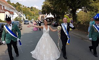 Im August 2019 feierte das Königspaar Daniela und Andreas Wenzel beim Schützenfest in Dalhausen. - Birger Berbüsse Im August 2019 feierte das Königspaar Daniela und Andreas Wenzel beim Schützenfest in Dalhausen. - Birger Berbüsse
