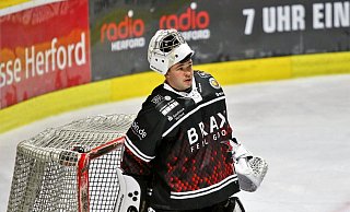 Ennio Albrecht kassierte sieben Gegentore und musste sich mit den Herforder Ice Dragons in Hamburg geschlagen geben. - Yvonne Gottschlich Ennio Albrecht kassierte sieben Gegentore und musste sich mit den Herforder Ice Dragons in Hamburg geschlagen geben. - Yvonne Gottschlich
