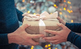 In wenigen Tagen ist Weihnachten. Die NW-Redaktion in Herford hat sich umgeschaut und Ideen für Geschenke aus der heimischen Region zusammengestellt. - Symbolfoto: Pixabay In wenigen Tagen ist Weihnachten. Die NW-Redaktion in Herford hat sich umgeschaut und Ideen für Geschenke aus der heimischen Region zusammengestellt. - Symbolfoto: Pixabay