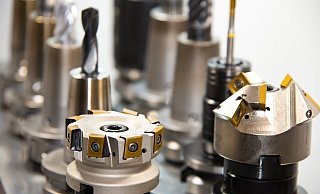 Vollmetallverkzeuge bringen viel Geld auf dem Markt - die Diebe verschmähten in Delbrück und Hövelhof nicht einmal Sägespäne. - Pixabay (Themenbild) Vollmetallverkzeuge bringen viel Geld auf dem Markt - die Diebe verschmähten in Delbrück und Hövelhof nicht einmal Sägespäne. - Pixabay (Themenbild)