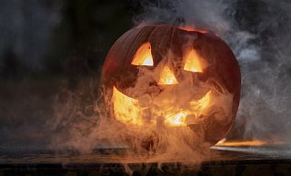 Im Bielefelder Lokschuppen werden die Toten zum Leben erweckt, im Stereo wird es fröhlich-gruselig und das Cafe Europa plant eine ganze "Halloween-Week". Und das ist noch nicht alles. - Symbolbild: Pixabay Im Bielefelder Lokschuppen werden die Toten zum Leben erweckt, im Stereo wird es fröhlich-gruselig und das Cafe Europa plant eine ganze "Halloween-Week". Und das ist noch nicht alles. - Symbolbild: Pixabay