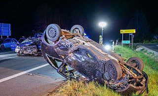 Zwei Menschen schweben nach dem schweren Unfall in Lebensgefahr.  - Ralph Meyer Zwei Menschen schweben nach dem schweren Unfall in Lebensgefahr.  - Ralph Meyer