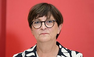 SPD-Chefin Saskia Esken: «Wir wollen Deutschland aktiv gestalten und zukunftssicher machen». - Sebastian Kahnert/dpa SPD-Chefin Saskia Esken: «Wir wollen Deutschland aktiv gestalten und zukunftssicher machen». - Sebastian Kahnert/dpa