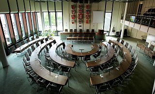 Im November nimmt der neue Stadtrat seine Arbeit auf. Die Zahl der Ratsmandate sinkt wieder von 48 auf 40. - Patrick Menzel Im November nimmt der neue Stadtrat seine Arbeit auf. Die Zahl der Ratsmandate sinkt wieder von 48 auf 40. - Patrick Menzel