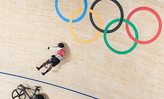Bahnradfahrer Kwesi Browne stürzte bei Olympia schwer. - Thibault Camus/AP/dpa Bahnradfahrer Kwesi Browne stürzte bei Olympia schwer. - Thibault Camus/AP/dpa