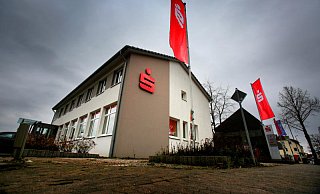 Die Filiale in Hunnebrock: Hier können sich Kunden online beraten lassen. - Gerald Dunkel Die Filiale in Hunnebrock: Hier können sich Kunden online beraten lassen. - Gerald Dunkel
