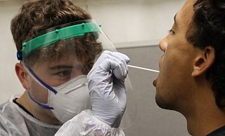 Eines der Argumente für die Bewerbung des Kreises: Die Testkapazitäten im Kreis seien deutlich hochgefahren worden und böten ein umfassendes Bild zur Prognose. - David Knapp Eines der Argumente für die Bewerbung des Kreises: Die Testkapazitäten im Kreis seien deutlich hochgefahren worden und böten ein umfassendes Bild zur Prognose. - David Knapp