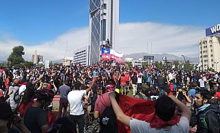 In Chile gehen die Menschen auf die Straße – ein Mann aus Brakel ist dabei und berichtet von seinen Eindrücken. - Sebastian Schneider In Chile gehen die Menschen auf die Straße – ein Mann aus Brakel ist dabei und berichtet von seinen Eindrücken. - Sebastian Schneider