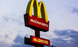 In Brakel sollen bald der Big-Mac, Chicken-Nuggets und weitere Frittierwaren von McDonald's verkauft werden. Der erste Spatenstich erfolgt schon bald. - Pixabay/akiraguilia In Brakel sollen bald der Big-Mac, Chicken-Nuggets und weitere Frittierwaren von McDonald's verkauft werden. Der erste Spatenstich erfolgt schon bald. - Pixabay/akiraguilia