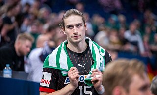 Kann er spielen oder nicht? Deutschlands Spielmacher Juri Knorr. - David Inderlied/dpa Kann er spielen oder nicht? Deutschlands Spielmacher Juri Knorr. - David Inderlied/dpa