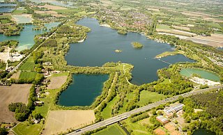 Besonders in den Sommermonaten zieht es viele Ausflügler an den Lippesee, dort mangelt es aber an Parkplätzen. - Gerd Vieler Besonders in den Sommermonaten zieht es viele Ausflügler an den Lippesee, dort mangelt es aber an Parkplätzen. - Gerd Vieler
