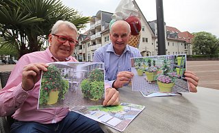 Wolfgang Gerbig (l.) und Hartmut Preuß von der Ortsgemeinschaft Schloß Holte. - Sabine Kubendorff Wolfgang Gerbig (l.) und Hartmut Preuß von der Ortsgemeinschaft Schloß Holte. - Sabine Kubendorff