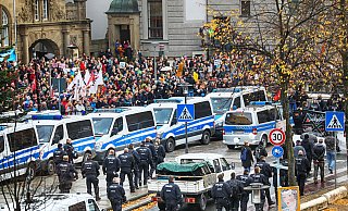 Aufnahmen von der Nazi-Demo im November 2018 durch Bielefeld. - NW Aufnahmen von der Nazi-Demo im November 2018 durch Bielefeld. - NW