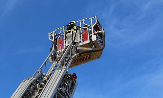 Drehleiter und Höhenretter der Paderborner Feuerwehr waren im Einsatz. - Pixabay Drehleiter und Höhenretter der Paderborner Feuerwehr waren im Einsatz. - Pixabay