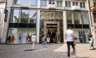 Vor der Schließung: Die Gerry-Weber-Filiale in der Bielefelder Altstadt. - Dennis Angenendt Vor der Schließung: Die Gerry-Weber-Filiale in der Bielefelder Altstadt. - Dennis Angenendt