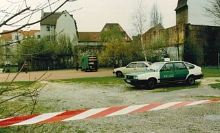 Das Foto zeigt laut Polizei den Tatort 1990 im Bielefelder Ostmannturmviertel. Jetzt sind DNA-Reihenuntersuchungen möglich und vom Amtsgericht angeordnet worden. - Polizeipräsidium Bielefeld Das Foto zeigt laut Polizei den Tatort 1990 im Bielefelder Ostmannturmviertel. Jetzt sind DNA-Reihenuntersuchungen möglich und vom Amtsgericht angeordnet worden. - Polizeipräsidium Bielefeld