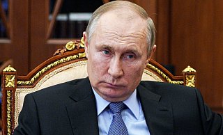Wladimir Putins Regierung ist mit angespannten internationalen Beziehungen konfrontiert. Die Schuld sieht der Kreml aber nicht bei sich. - Foto: Alexei Druzhinin/Pool Sputnik Kremlin/dpa Wladimir Putins Regierung ist mit angespannten internationalen Beziehungen konfrontiert. Die Schuld sieht der Kreml aber nicht bei sich. - Foto: Alexei Druzhinin/Pool Sputnik Kremlin/dpa