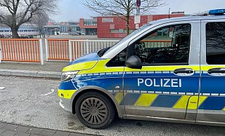 Umfangreiche Fahndungsmaßnahmen und Ermittlungen verliefen bislang ohne Erfolg. Das Mädchen aus Paderborn wird weiterhin vermisst. - Ralph Meyer Umfangreiche Fahndungsmaßnahmen und Ermittlungen verliefen bislang ohne Erfolg. Das Mädchen aus Paderborn wird weiterhin vermisst. - Ralph Meyer