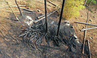 Die Schäden an einer Brandstelle. - Christian Mathiesen Die Schäden an einer Brandstelle. - Christian Mathiesen