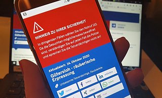 Wer wird aktuell wegen welcher Straftat gesucht? Im Fahndungsportal finden sich alle Fälle, in denen es eine Öffentlichkeitsfahndung gibt. - Irja Most Wer wird aktuell wegen welcher Straftat gesucht? Im Fahndungsportal finden sich alle Fälle, in denen es eine Öffentlichkeitsfahndung gibt. - Irja Most