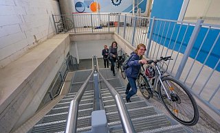 Die neue provisorische Radstation am Hauptbahnhof hat eröffnet - Foto: Andreas Zobe Die neue provisorische Radstation am Hauptbahnhof hat eröffnet - Foto: Andreas Zobe