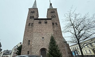 Der der Weser-Nethe-Gemeinde, zu der auch die Kilianikirche gehört, stehen Veränderungen ins Haus. Grund dafür ist die klamme Gemeindekasse. - Ralf T. Mischer Der der Weser-Nethe-Gemeinde, zu der auch die Kilianikirche gehört, stehen Veränderungen ins Haus. Grund dafür ist die klamme Gemeindekasse. - Ralf T. Mischer