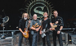 Santiano werden bei ihrer Auf nach Doggerland!-Tournee in Beverungen Station machen. - Chris Heidrich Santiano werden bei ihrer Auf nach Doggerland!-Tournee in Beverungen Station machen. - Chris Heidrich