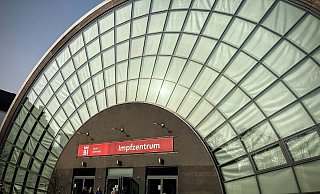 Das Impfzentrum bleibt nun länger geöffnet. - NW-Archiv Das Impfzentrum bleibt nun länger geöffnet. - NW-Archiv