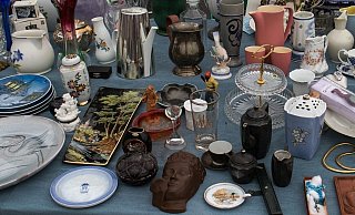 Von gut erhaltenen Gebrauchsgegenständen über Second-Hand-Kleidung bis zu echten Raritäten, Floh- und Trödelmärkte im Kreis Paderborn laden Besucher zu einer Entdeckungsreise ein. (Themenbild) - Pixabay/domeckopol Von gut erhaltenen Gebrauchsgegenständen über Second-Hand-Kleidung bis zu echten Raritäten, Floh- und Trödelmärkte im Kreis Paderborn laden Besucher zu einer Entdeckungsreise ein. (Themenbild) - Pixabay/domeckopol