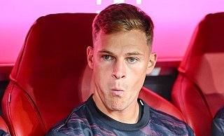 Joshua Kimmich soll künftig in der Nationalmannschaft wieder als Sechser auflaufen. - Harry Langer/dpa Joshua Kimmich soll künftig in der Nationalmannschaft wieder als Sechser auflaufen. - Harry Langer/dpa