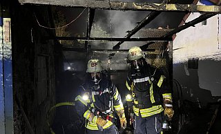 Die Feuerwehr im Einsatz. - Charlotte Mahncke Die Feuerwehr im Einsatz. - Charlotte Mahncke