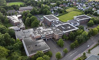 Die Realschule und die Europaschule bilden zusammen das Schulzentrum Nord. Hinter den Türen knirscht es derzeit aber offenbar. - Thorsten Ulonska Die Realschule und die Europaschule bilden zusammen das Schulzentrum Nord. Hinter den Türen knirscht es derzeit aber offenbar. - Thorsten Ulonska