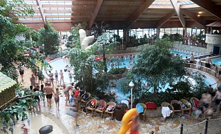Überaus beliebt: Das Herforder Freizeitbad H2O zieht überregional Besucher an. - Frank-Michael Kiel-Steinkamp Überaus beliebt: Das Herforder Freizeitbad H2O zieht überregional Besucher an. - Frank-Michael Kiel-Steinkamp