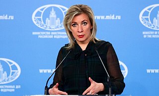 Die russische Außenamtssprecherin Sacharowa hat die EU in eine Reihe mit Nazi-Deutschland gestellt (Archivbild). - ---/AP/dpa Die russische Außenamtssprecherin Sacharowa hat die EU in eine Reihe mit Nazi-Deutschland gestellt (Archivbild). - ---/AP/dpa