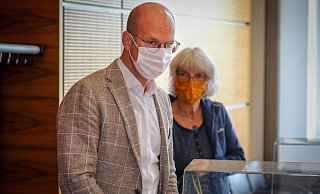 Die Delta-Variante gilt als deutlich ansteckender als das "normale" Corona-Virus. Der Krisenstab ist informiert. - NW-Archiv Die Delta-Variante gilt als deutlich ansteckender als das "normale" Corona-Virus. Der Krisenstab ist informiert. - NW-Archiv