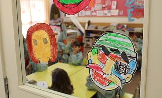 An Karneval könnte in den Schulen verpasster Stoff nachgeholt werden. - Pixabay An Karneval könnte in den Schulen verpasster Stoff nachgeholt werden. - Pixabay