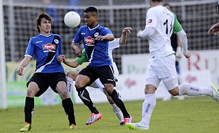Christian Will (l.) und Khalil Kleit 2015 beim Oberligagastspiel der damaligen U 23 des DSC Arminia beim FC Gütersloh im Heidewald.-----------------------------------------------------------------------------------------Copyright by:Henrik MartinschleddeMöllenbrocksweg 10633334 GüterslohTel.: 05241/2331991Mobil: 0173/2627211Mail: henrik.martinschledde@t-online.de - Henrik Martinschledde Christian Will (l.) und Khalil Kleit 2015 beim Oberligagastspiel der damaligen U 23 des DSC Arminia beim FC Gütersloh im Heidewald.-----------------------------------------------------------------------------------------Copyright by:Henrik MartinschleddeMöllenbrocksweg 10633334 GüterslohTel.: 05241/2331991Mobil: 0173/2627211Mail: henrik.martinschledde@t-online.de - Henrik Martinschledde