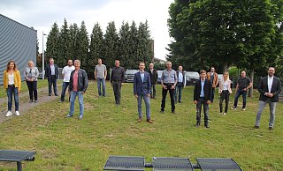 Die 16 Direktkandidaten und -kandidatinnen der Hüllhorster CDU für den neuen Gemeinderat. - Klaus Frensing Die 16 Direktkandidaten und -kandidatinnen der Hüllhorster CDU für den neuen Gemeinderat. - Klaus Frensing