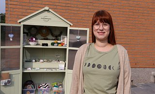 Alles, was in dem Mondschränkchen zu finden ist, hat Johanna Asbrock selbst hergestellt. - Lena Kley Alles, was in dem Mondschränkchen zu finden ist, hat Johanna Asbrock selbst hergestellt. - Lena Kley