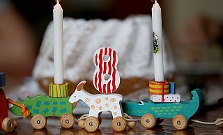 Die "NW" gibt Tipps für Kindergeburtstagsangebot im Kreis Paderborn. Hier finden Sie Indoorspielplätze für Ihr Geburtstagskind und eine Geburtstagsfeier. - picture alliance / Oliver Berg/d Die "NW" gibt Tipps für Kindergeburtstagsangebot im Kreis Paderborn. Hier finden Sie Indoorspielplätze für Ihr Geburtstagskind und eine Geburtstagsfeier. - picture alliance / Oliver Berg/d
