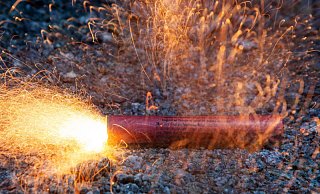 Für viele Herforderinnen und Herforder gehört ein zünftiges Feuerwerk zum Jahreswechsel einfach dazu. Doch es gibt Regeln zu beachten. - Claus Frickemeier Für viele Herforderinnen und Herforder gehört ein zünftiges Feuerwerk zum Jahreswechsel einfach dazu. Doch es gibt Regeln zu beachten. - Claus Frickemeier