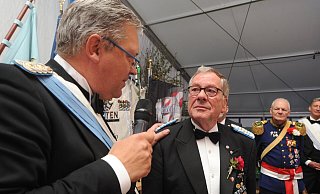 Die Lübbecker Bürgerschützen verabschiedeten Heinrich "Henner" Esdar, der 30 Jahre zum Kommando gehörte. - Joern Spreen-Ledebur Die Lübbecker Bürgerschützen verabschiedeten Heinrich "Henner" Esdar, der 30 Jahre zum Kommando gehörte. - Joern Spreen-Ledebur