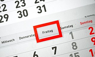 38 Prozent der Arbeitnehmer befürworten Pläne der Bundesregierung, eine wöchentliche statt einer täglichen Höchstarbeitszeit einzuführen. (Symbolbild) - Sina Schuldt/dpa 38 Prozent der Arbeitnehmer befürworten Pläne der Bundesregierung, eine wöchentliche statt einer täglichen Höchstarbeitszeit einzuführen. (Symbolbild) - Sina Schuldt/dpa
