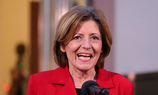 SPD-Spitzenkandidatin Malu Dreyer äußert sich nach den ersten Prognosen zum Ergebnis. - AFP SPD-Spitzenkandidatin Malu Dreyer äußert sich nach den ersten Prognosen zum Ergebnis. - AFP