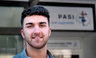 Der 26-jährige Devrim Celik hat Anfang des Jahres in Gütersloh PASI gegründet, eine besondere Einrichtung für Kinder und Jugendliche. - Andreas Frücht Der 26-jährige Devrim Celik hat Anfang des Jahres in Gütersloh PASI gegründet, eine besondere Einrichtung für Kinder und Jugendliche. - Andreas Frücht