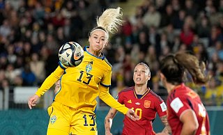 Nach mehreren Abgängen soll Amanda Ilestedt (links) die Verteidigung der Eintracht stärken. - Alessandra Tarantino/AP Nach mehreren Abgängen soll Amanda Ilestedt (links) die Verteidigung der Eintracht stärken. - Alessandra Tarantino/AP