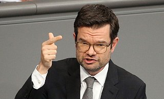 Bundesjustizminiser Marco Buschmann (FDP) im Deutschen Bundestag. - Wolfgang Kumm/dpa Bundesjustizminiser Marco Buschmann (FDP) im Deutschen Bundestag. - Wolfgang Kumm/dpa