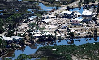 Erst vor wenigen Tagen wütete „Helene“ im Südosten der USA, hinterließ immense Zerstörung und forderte weit mehr als 200 Tote. - Susan Walsh/AP/dpa Erst vor wenigen Tagen wütete „Helene“ im Südosten der USA, hinterließ immense Zerstörung und forderte weit mehr als 200 Tote. - Susan Walsh/AP/dpa